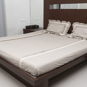 Beige 400 TC Cotton 1 Double Bedsheet with 2 Pillow Covers
