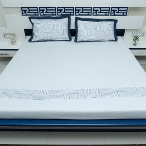 White & Blue 400 TC Cotton 1 Double Bedsheet with 2 Pillow Covers